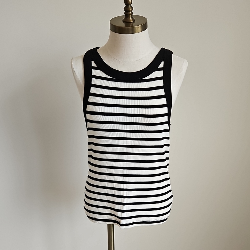 GAP Black and White Striped Women's Tank Top